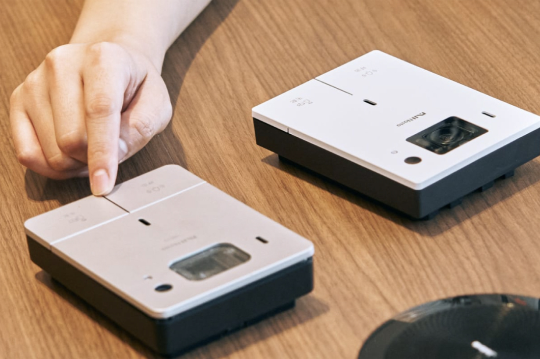 新しい挑戦をいくつも乗り越えた、業界初の機能が搭載された新型インターホン