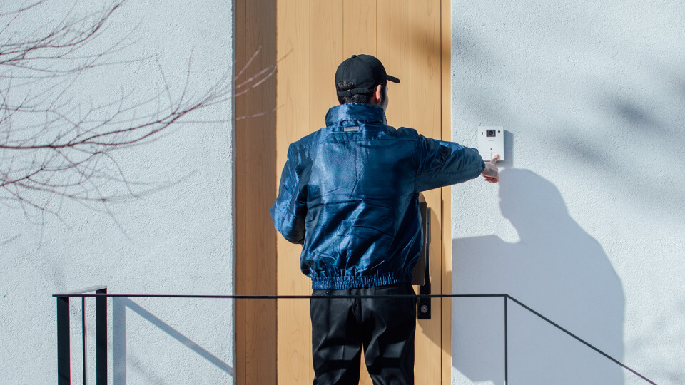 宅配ボタンにあらかじめ設定したメッセージで自動応答。