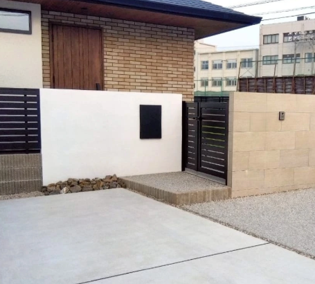 宅配ボックスはポスト一体型でノイズレスなデザインが魅力です!