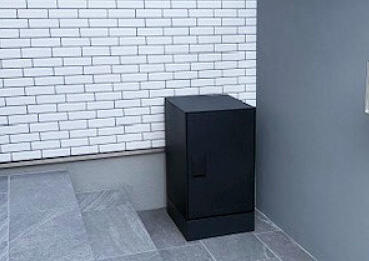 ナスタの宅配ボックスは、埋め込み仕様や据置仕様など多数の施工方法が選ぶことが出来ます。